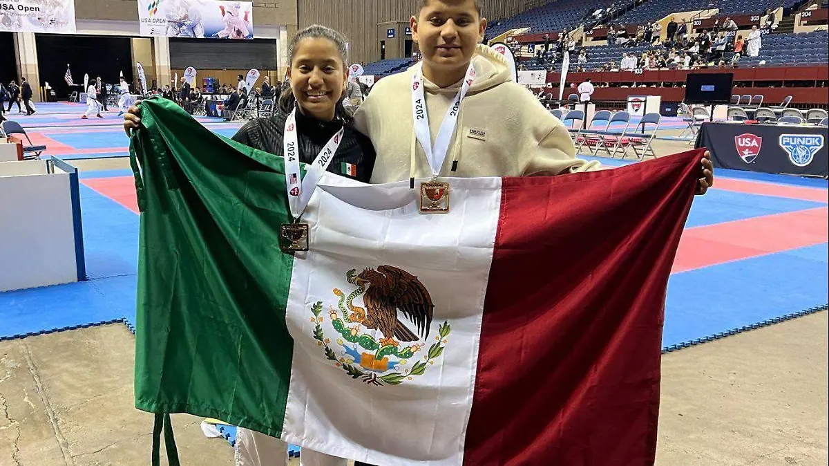 Aylin Yamilet Reyna Cano y Orlando Reyna Cano (1)