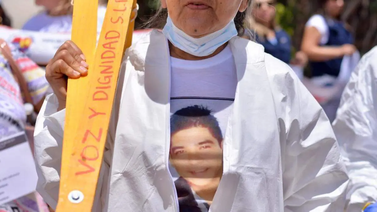 Voz y Dignidad Por los Nuestros SLP (2)