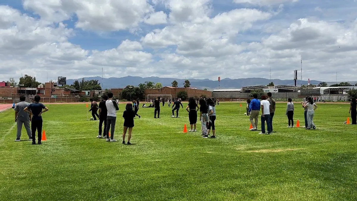 Pruebas en la Unidad Deportiva Universitaria (4)