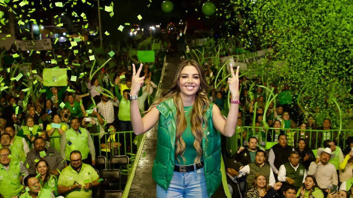 Ruth González Silva arrancó su campaña al Senado en (1)