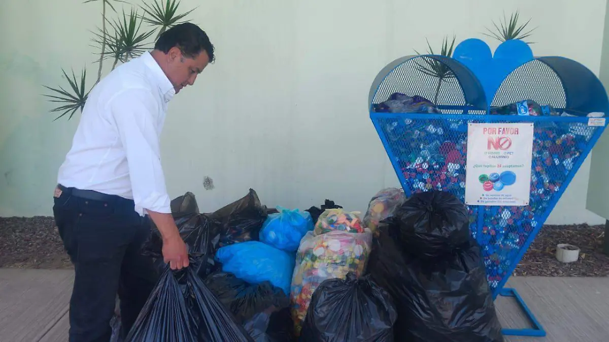 tapitas plásticas donadas  (3)