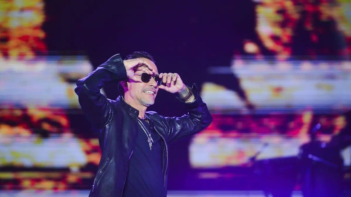 Marc Anthony (10)