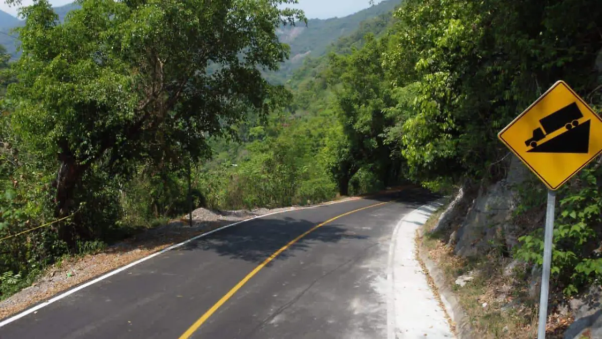 camino Escalanar-Zacayo