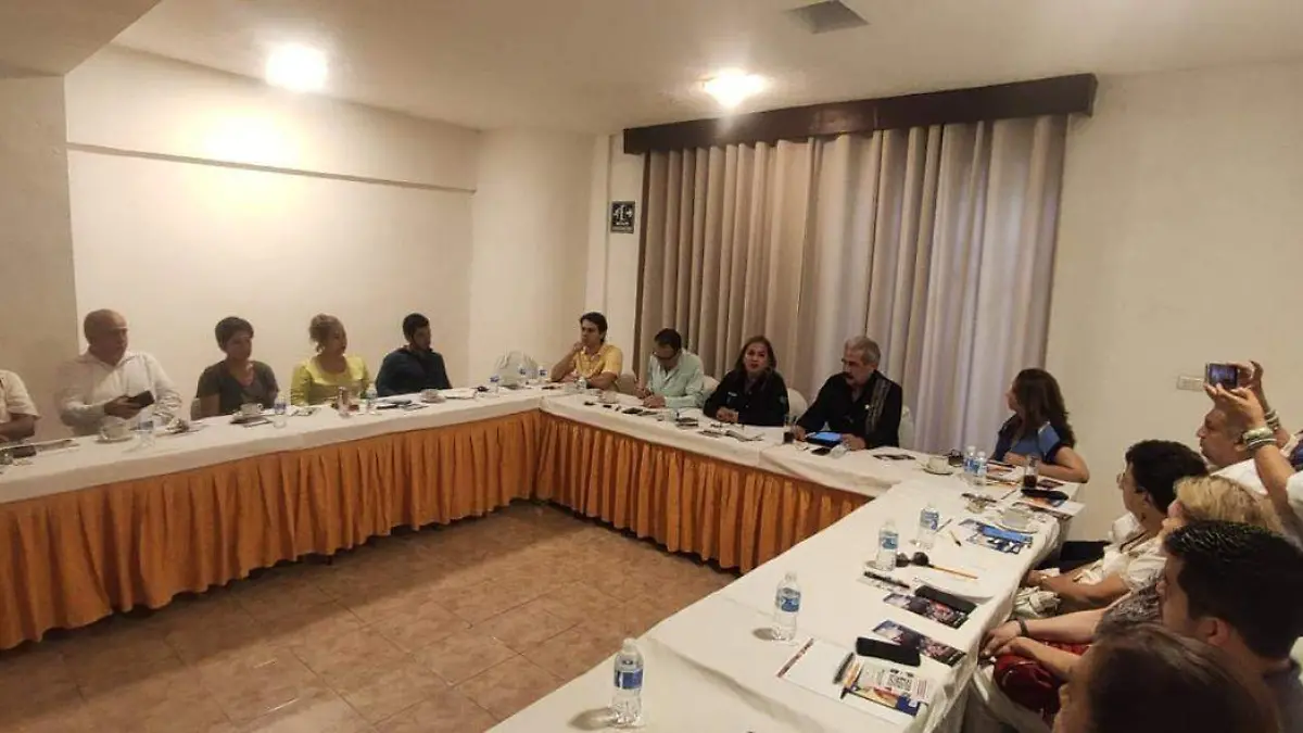  Asociación Mexicana de Hoteles y Moteles  (2)