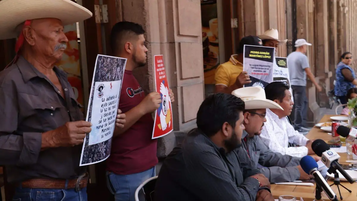 Ejidatarios de La Pila (3)