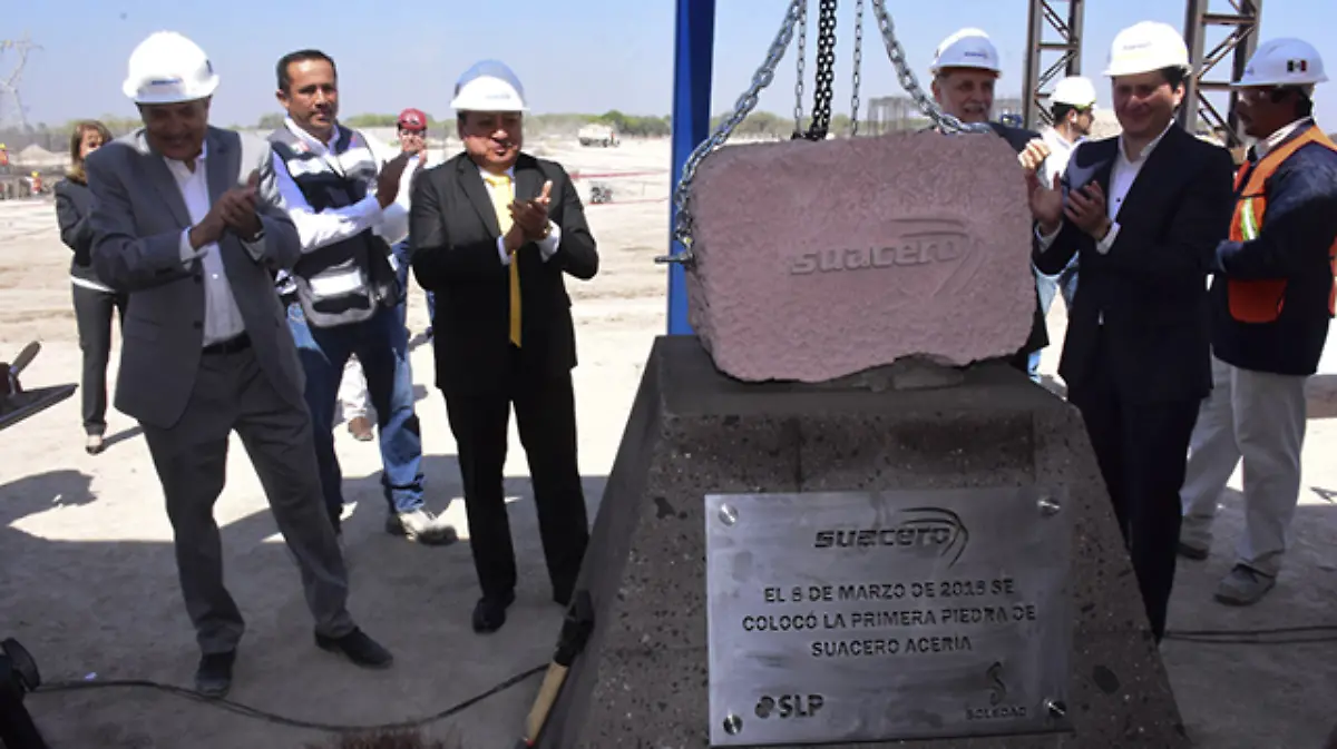 COLOCACION-PRIMERA-PIEDRA-SUACERO-(17)