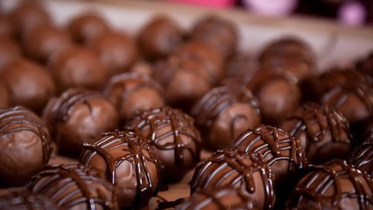 candy-chocolate-delicious-food-macro-pretty-Favim