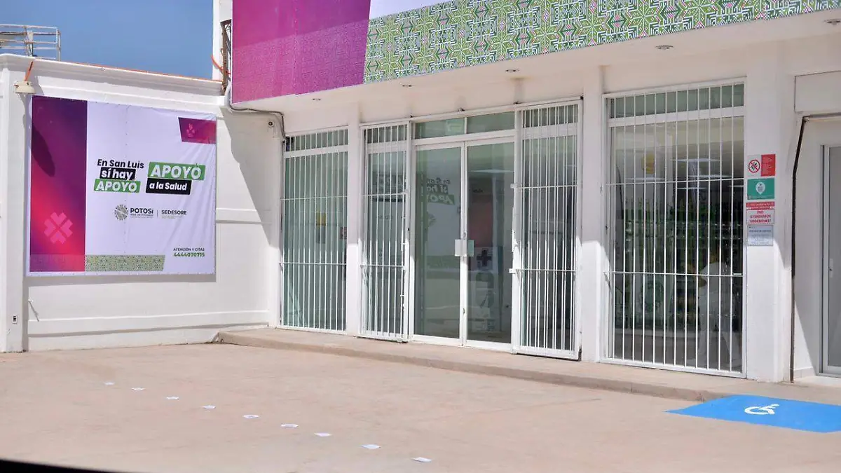 Inaguran clínica Rosa JO (2)