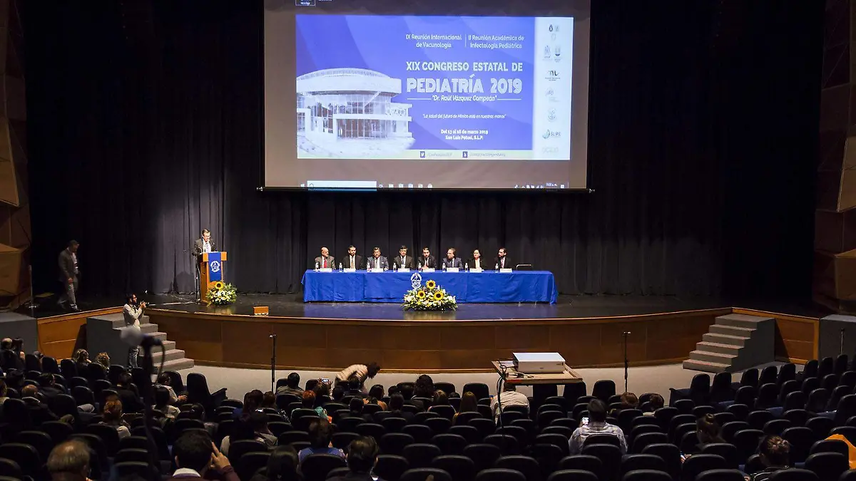 INAUGURACION CONGRESO NACIONAL DE PEDIATRIA UASL5447 (1)