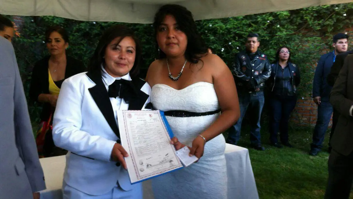 Pareja1