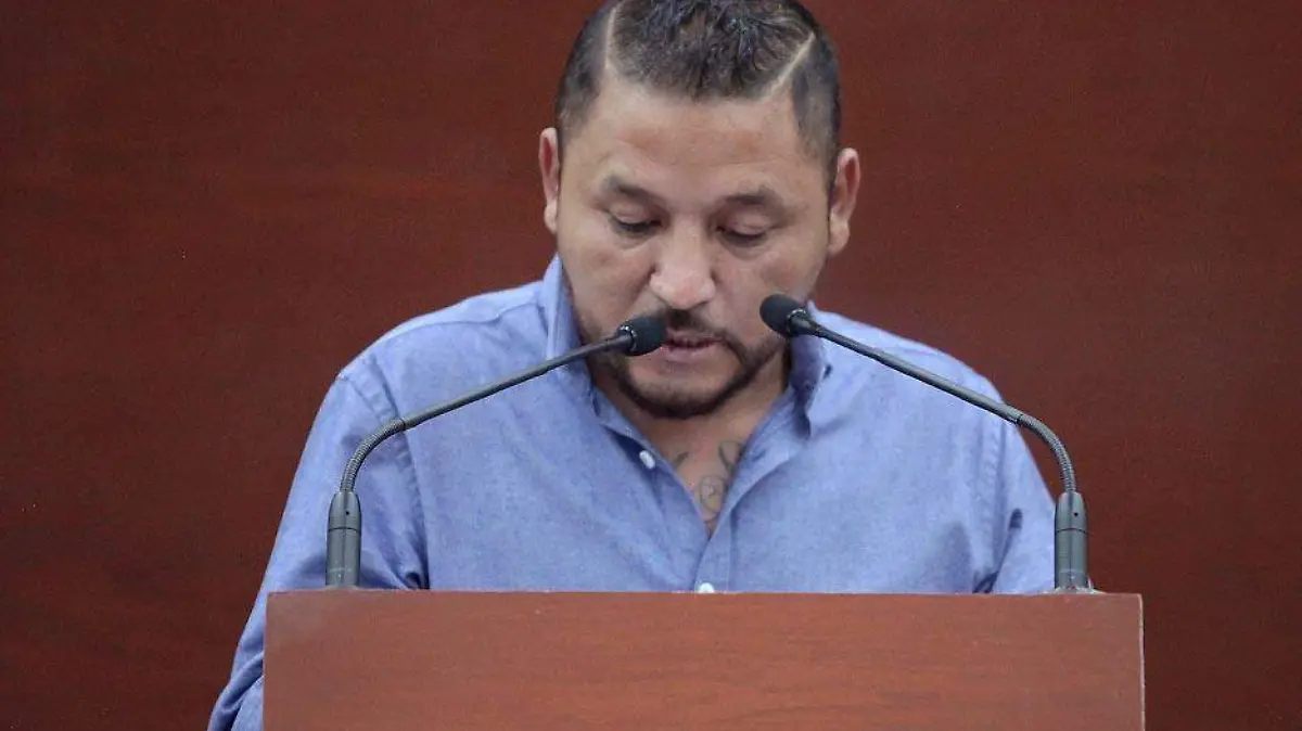 Dip. Pedro César Carrizalez Becerra