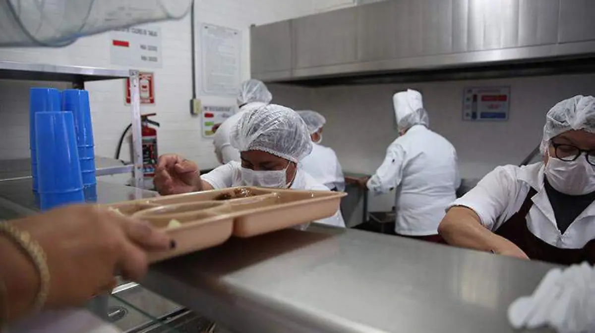 cena de navidad y años nuevo en centros penitenciarios penales penal carcel