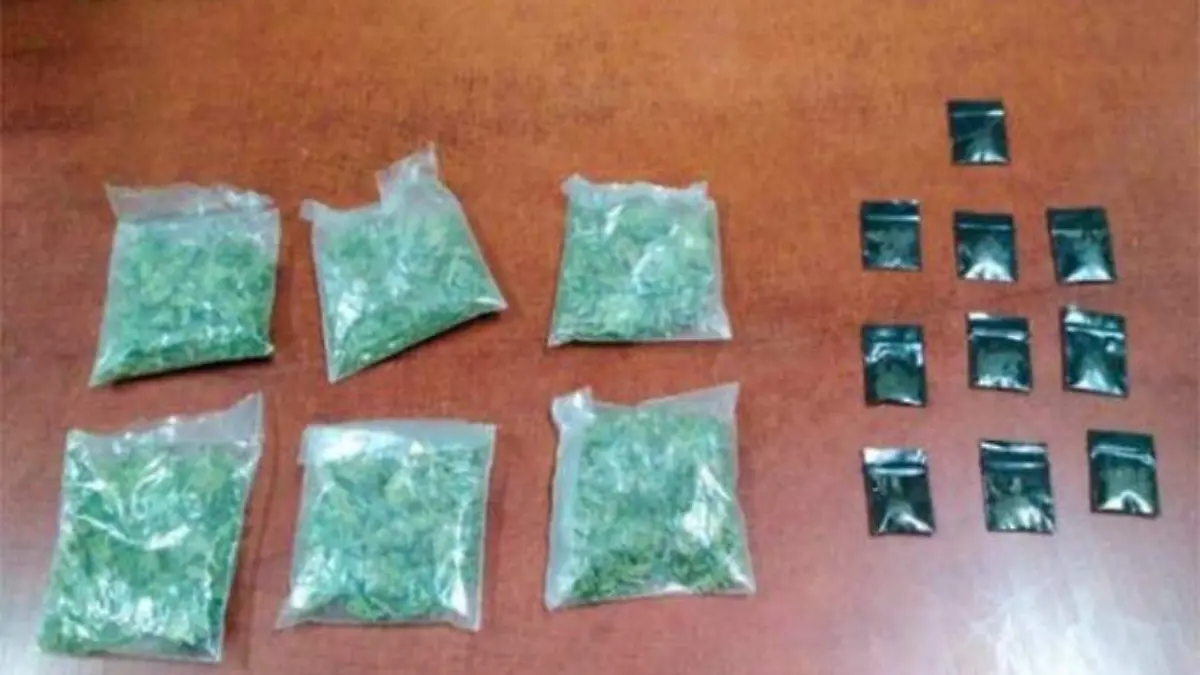 decomisalafme34dosisdediferentesenervantesydetieneatrespersonas-focus-0-0-640-389