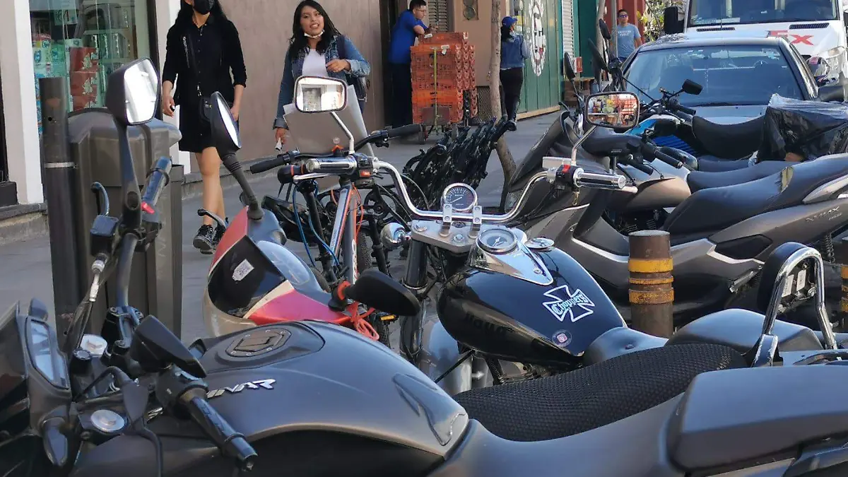 2198a699-fcd6-416e-a2c4-3d0820c041ba