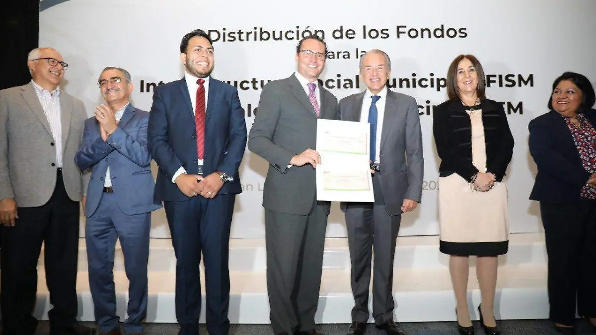 Nava y Carreras