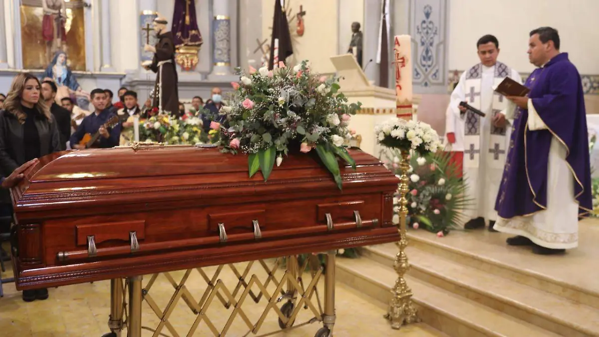 funeral de erika briones alcaldesa 45