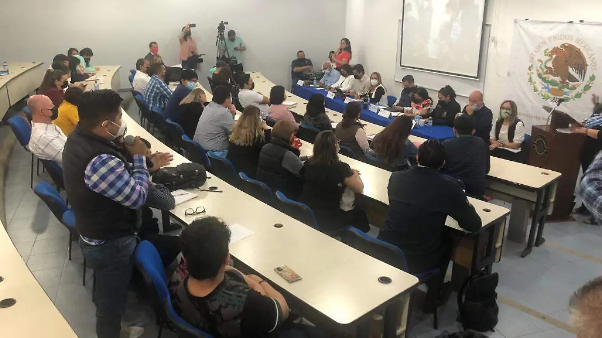 Jóvenes e indígenas piden más espacios en cargos públicos