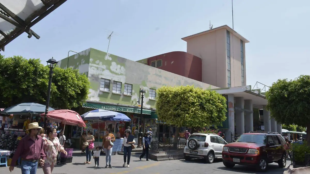 3c0623a1-a5d3-4c74-b926-824a9d8d17d2