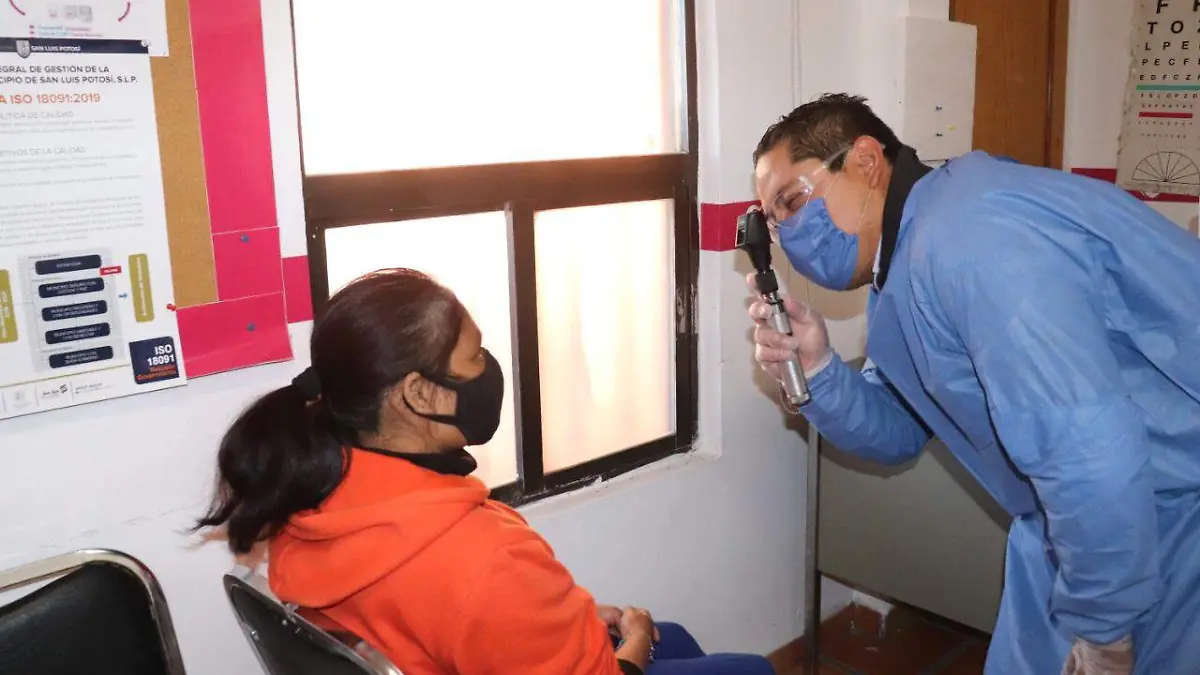 PROGRAMA DE SALUD VISUAL BENEFICIA A HABITANTES DE LA PILA 2