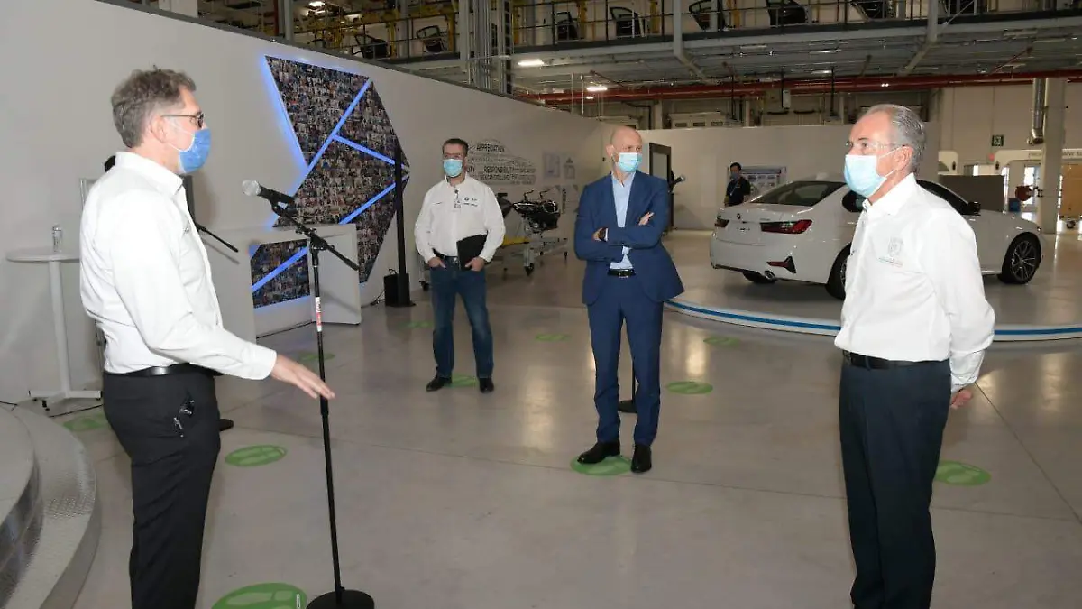 Protocolo en planta BMW de SLP