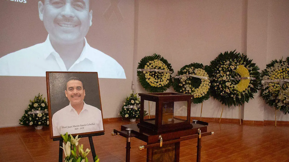 maestro Juan Martín Banda homenaje