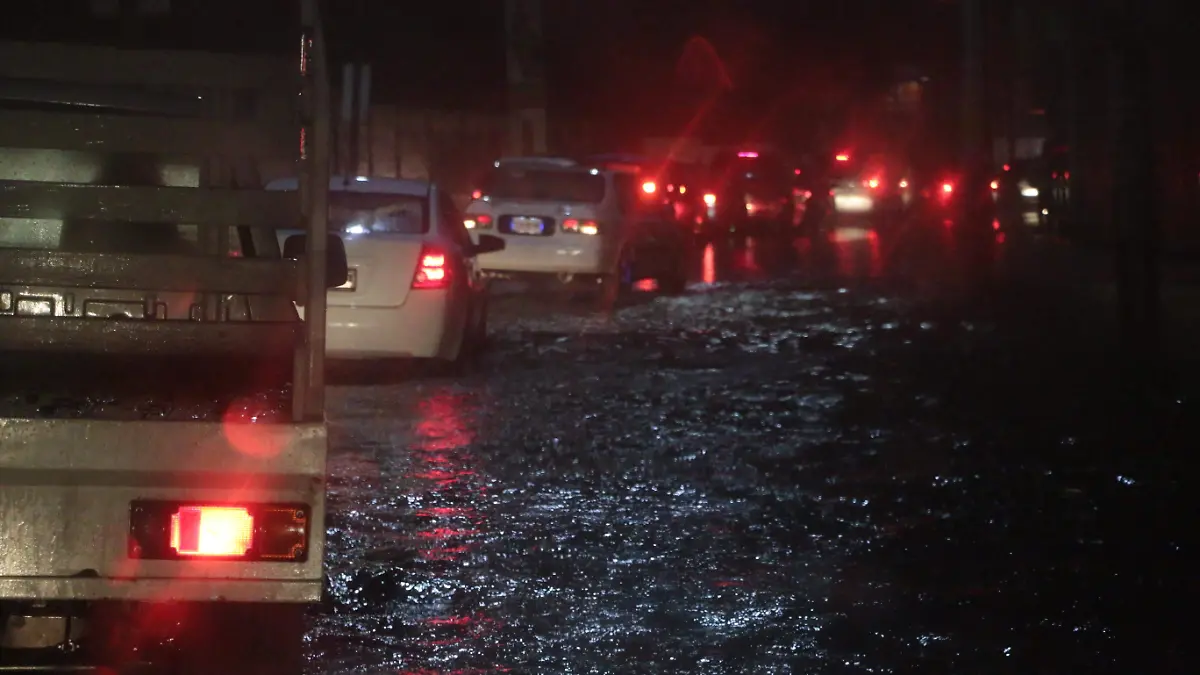 TRAFICO POR LAS LLUVIAS