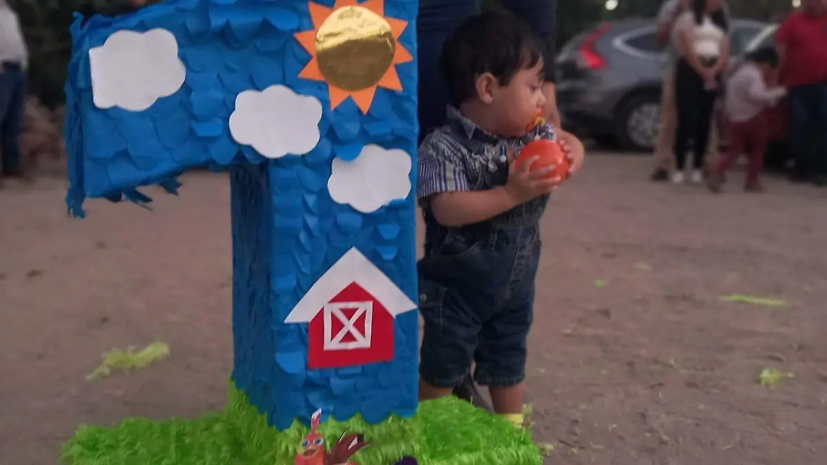 La temática de la fiesta fue de la granja de Zenón