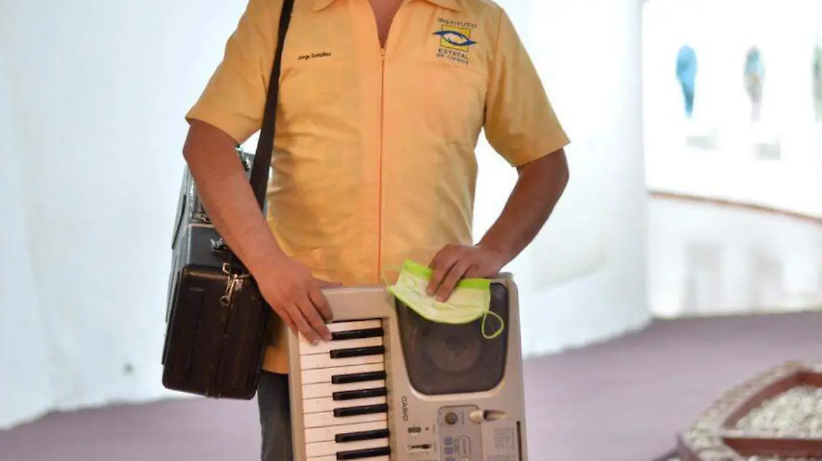 Débiles visuales, siempre deseosos del aprendizaje