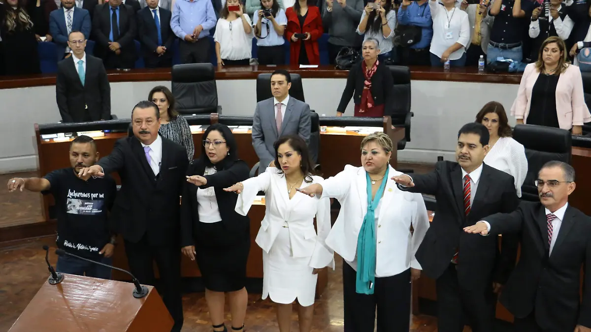 PRIMERA MESA DIRECTIVA