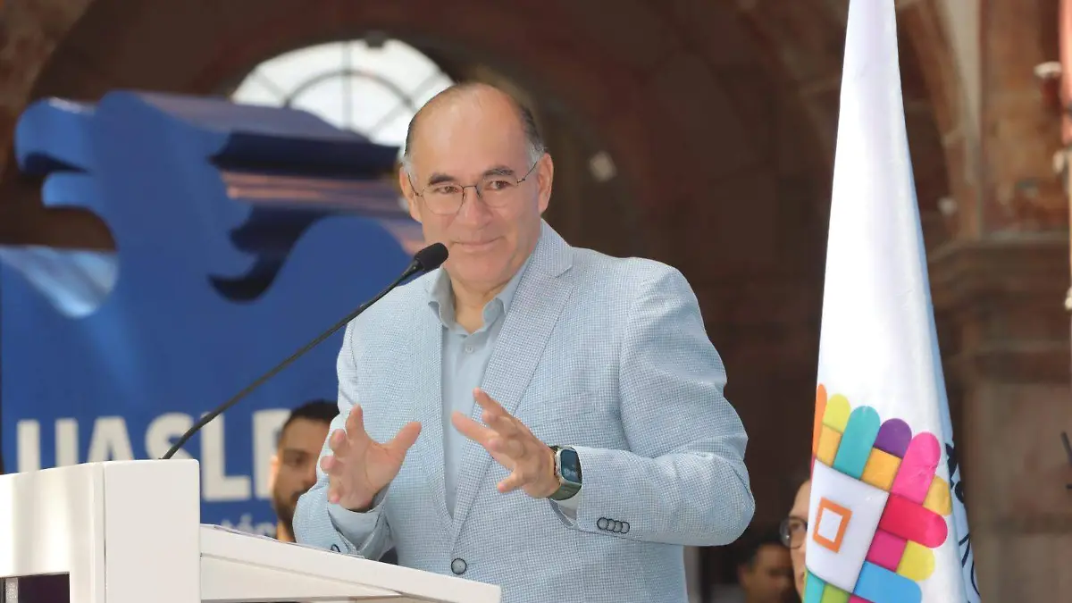 Enrique Galindo Ceballos