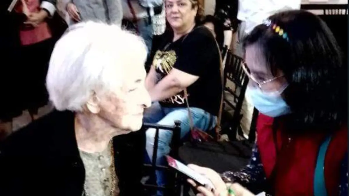 c322e1c2-e496-4b4a-981a-938d62860a03