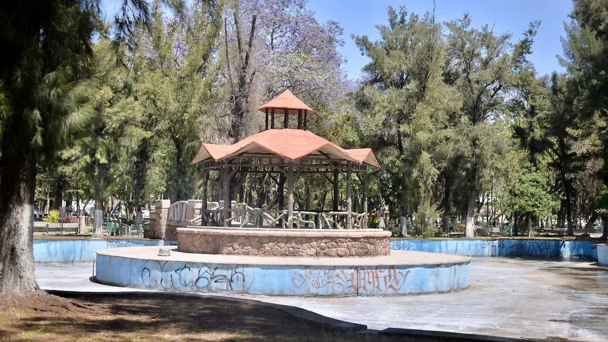 ALAMEDA JUAN SARABIA MALAS CONDICIONES (4)