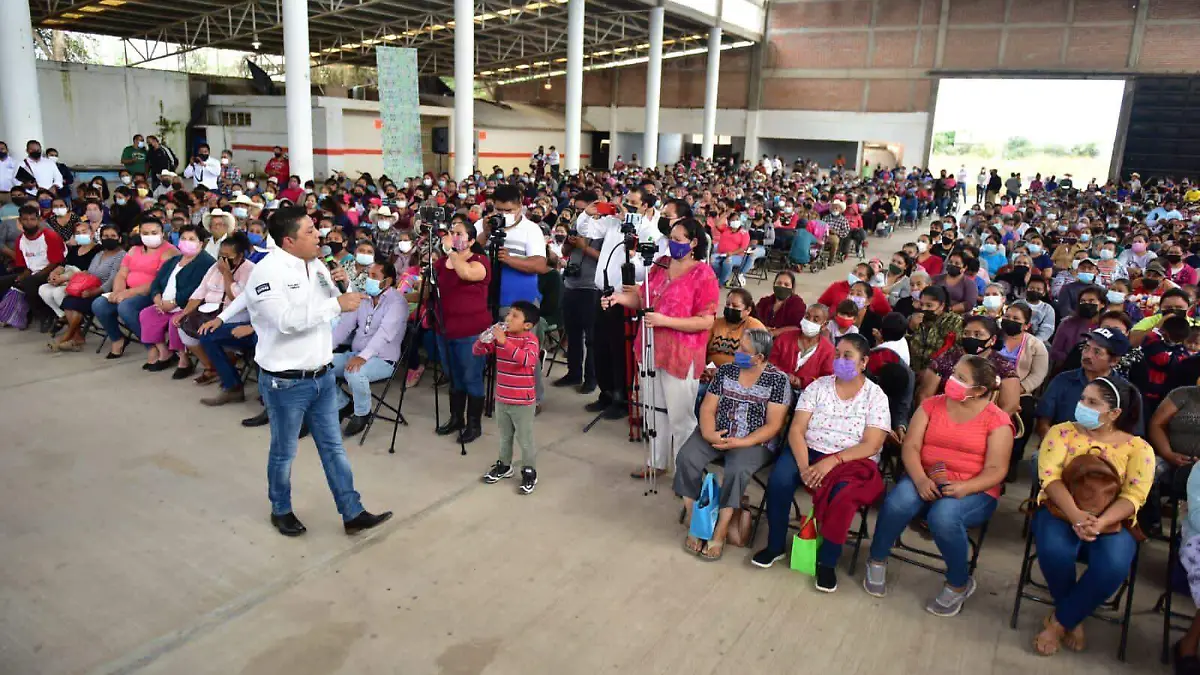 Ricardo Gallardo en región Altiplano