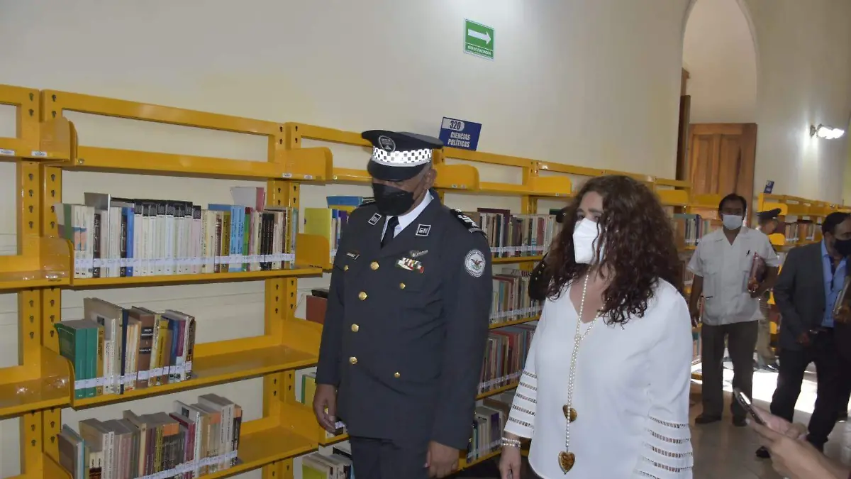 Biblioteca del Ejercito (5)