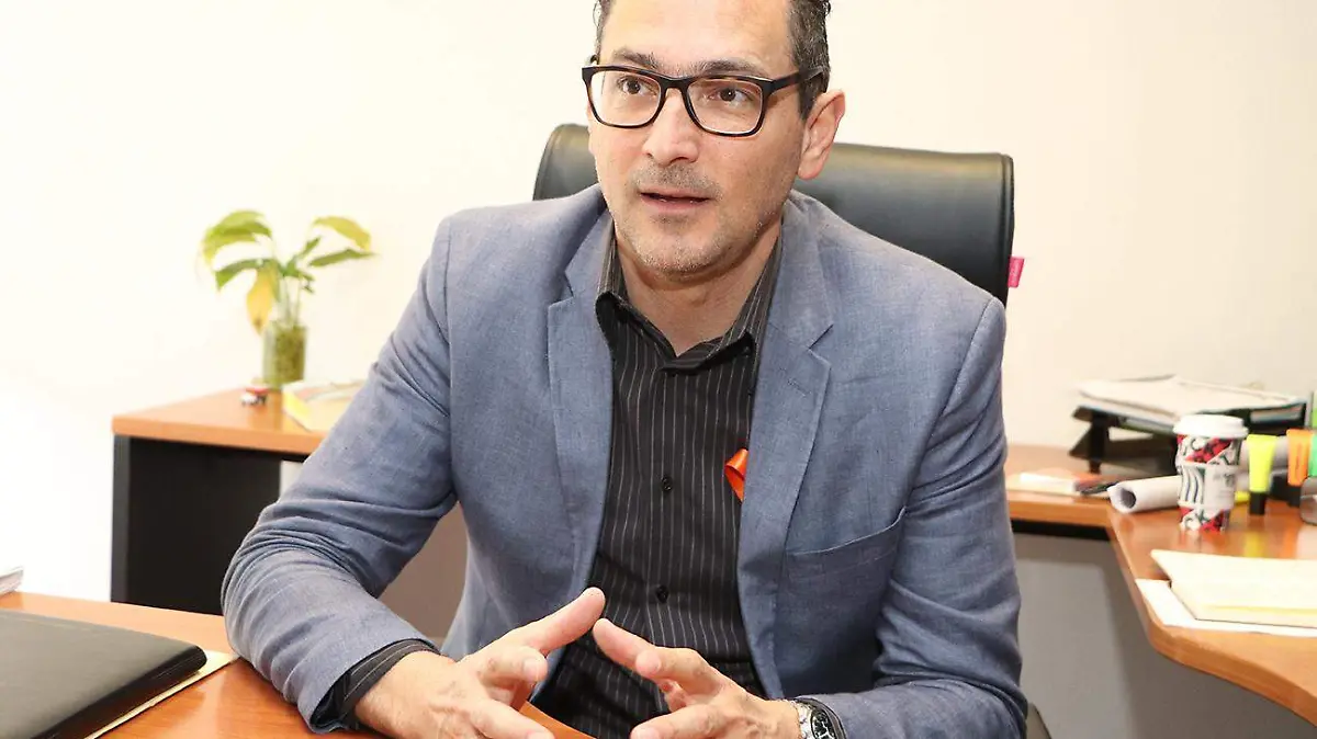 ALFREDO LUJAMBIO REGIDOR 1