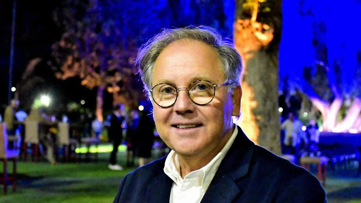  Gustavo Santoscoy (1)