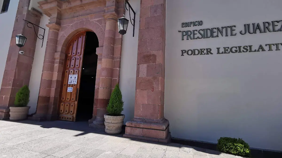 1512e376-51c2-4a2a-9fb5-037c05387c54