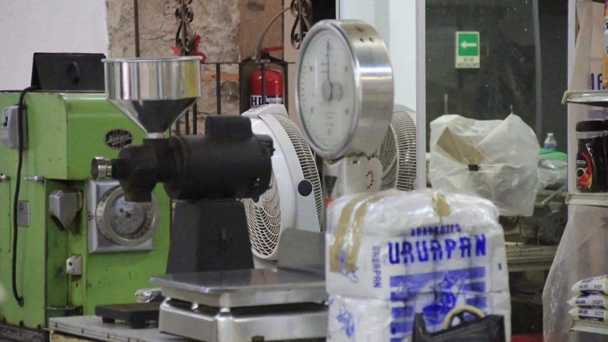 tienda uruapan Uruapan abarrotes  (2)