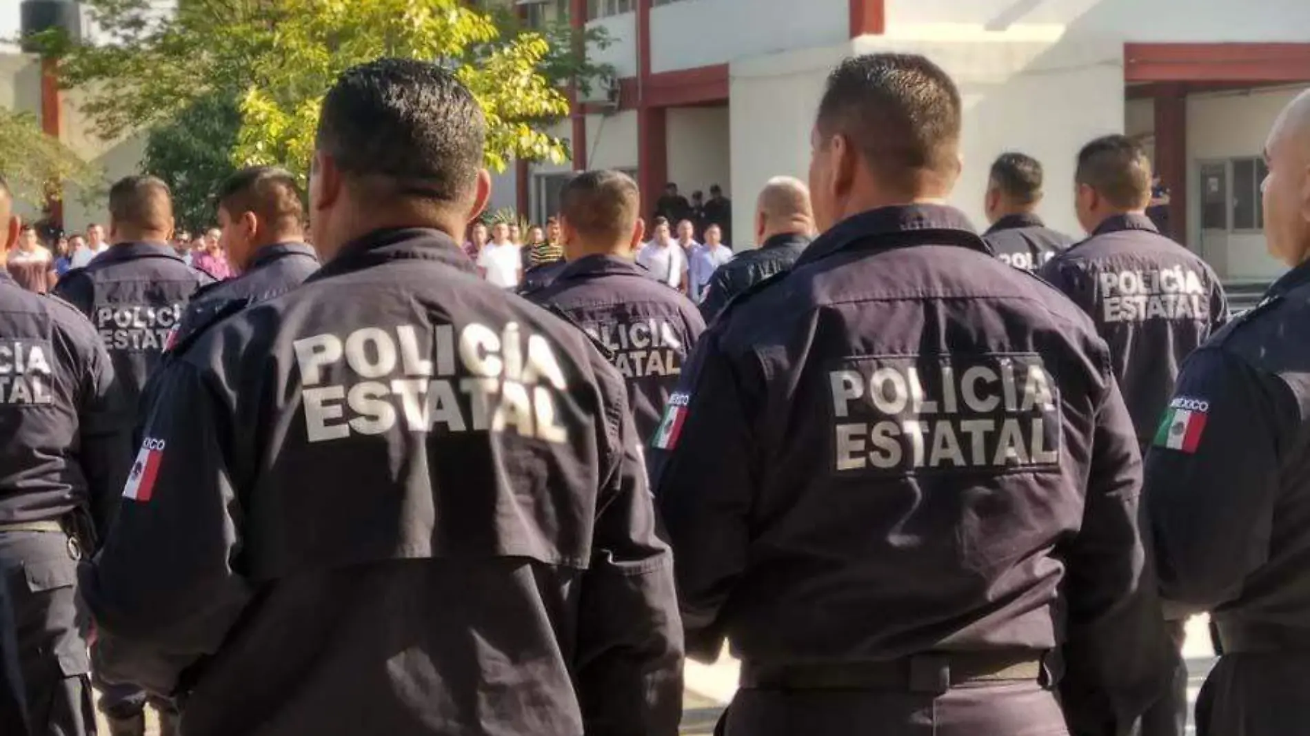 policias