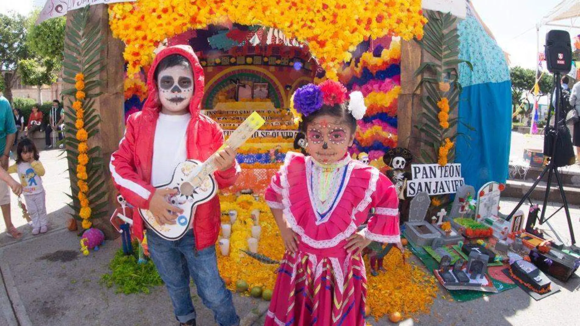 panteones altares niños