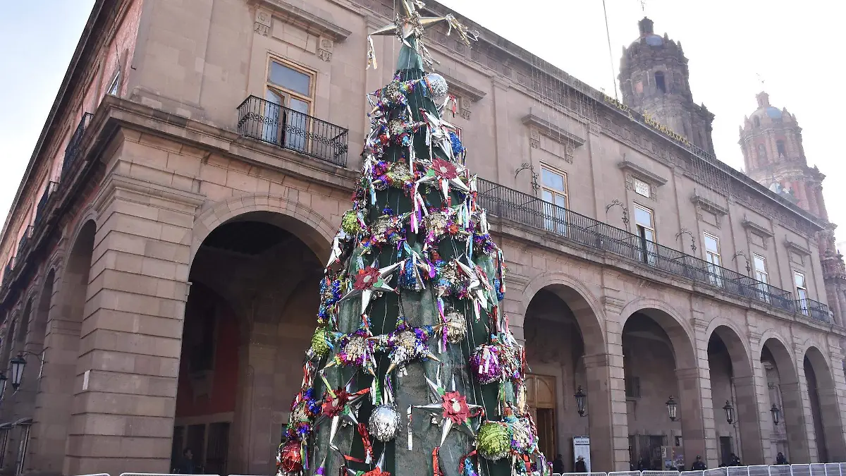 arbolito de navidad plaza de armas