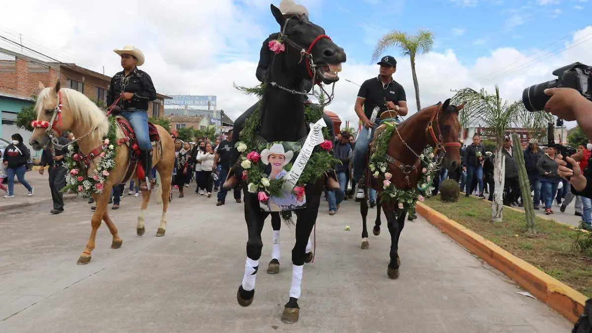 funeral de erika briones alcaldesa yegua