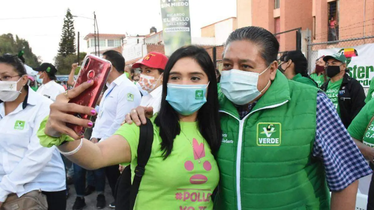 Gilberto Villafuerte en campaña