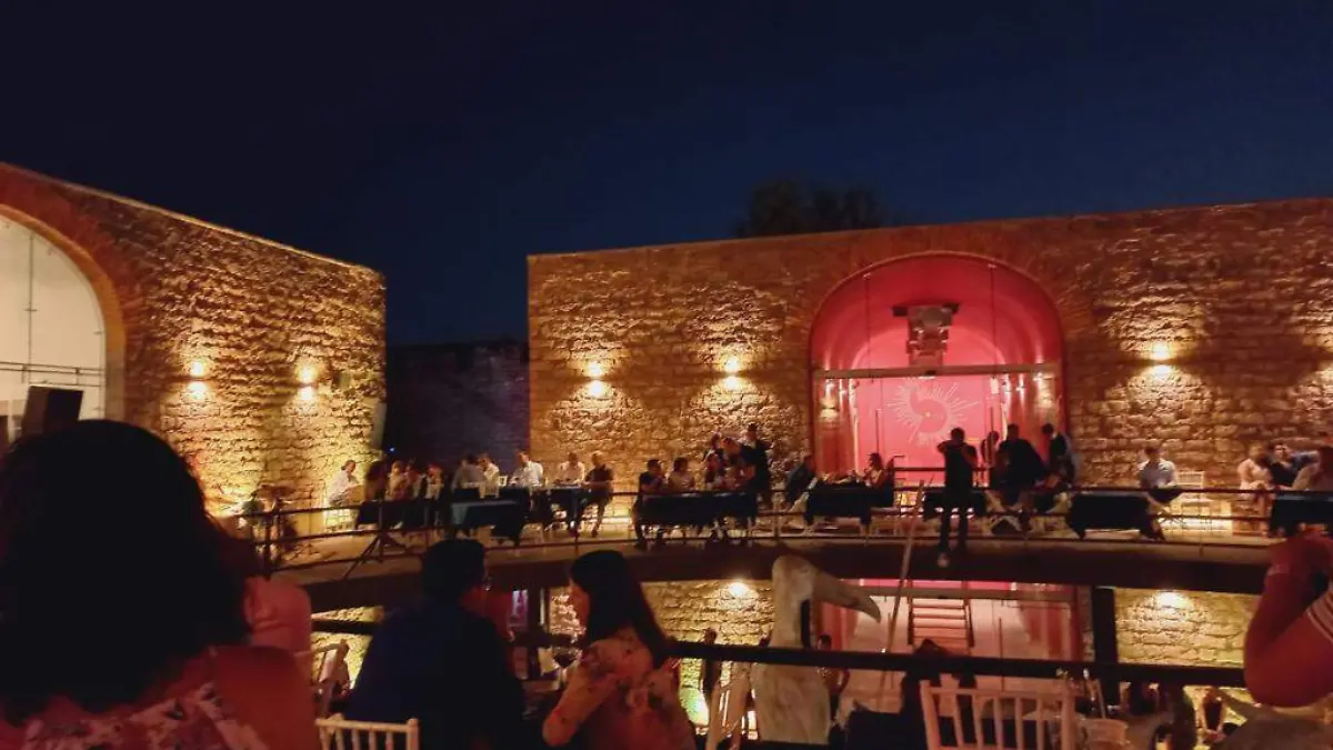 e9c5ad38-1a82-4f73-9607-cd3303ddf7bc