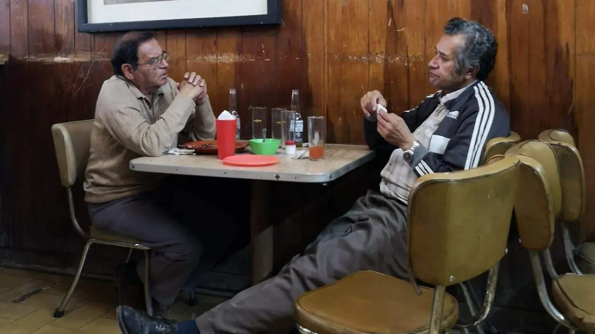 bar Bar bares Bares alcohol Alcohol consumo cerveza 
