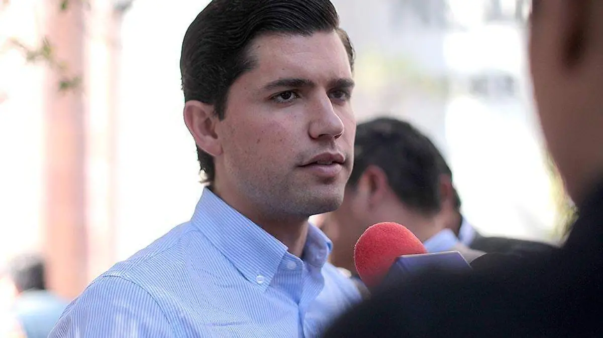 Gerardo Serrano Gaviño_60