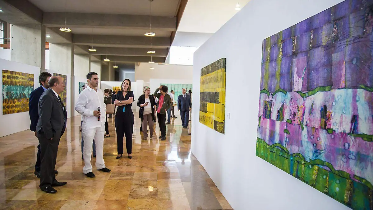 INAUGURACION EXPOSICION MULTIVERSO UASL0543 (12)