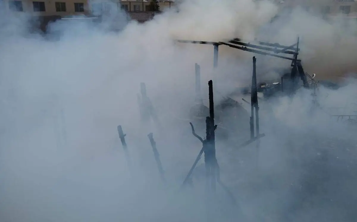 incendio en casa de madera
