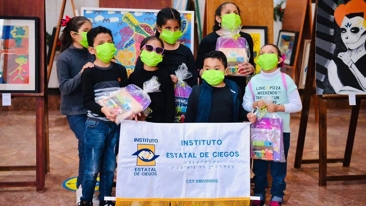 Débiles visuales, siempre deseosos del aprendizaje