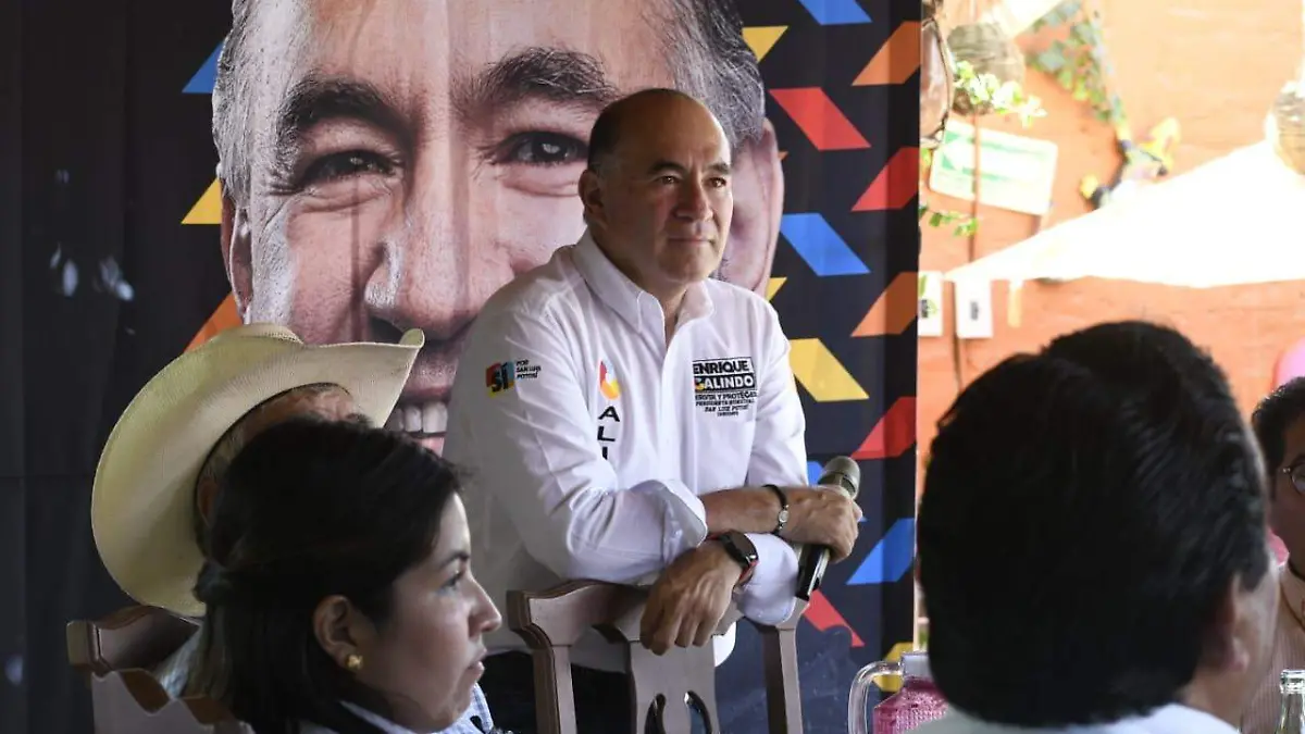 Enrique Galindo en campaña